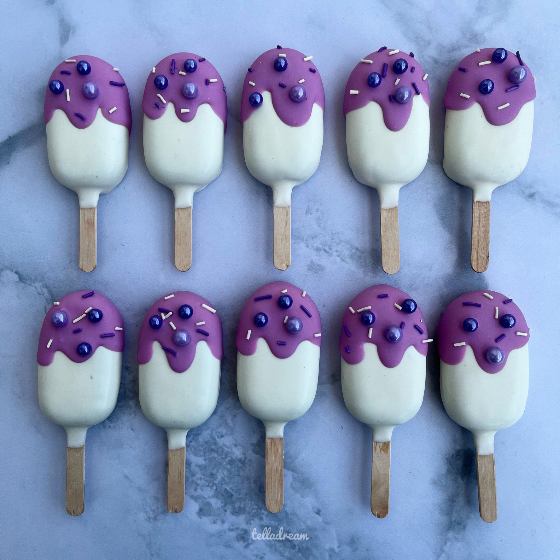 Cakesicles